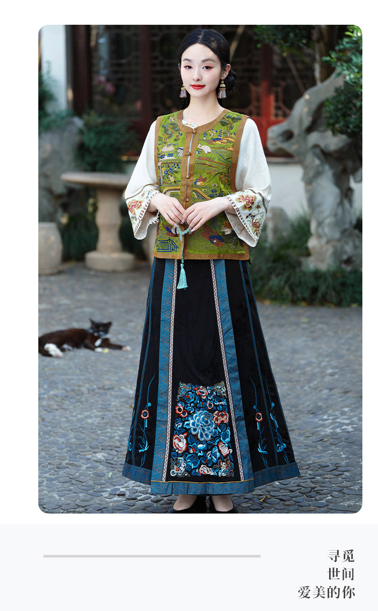 新中式重工民族风复古刺绣马甲天丝缎面背心坎肩圆领外套