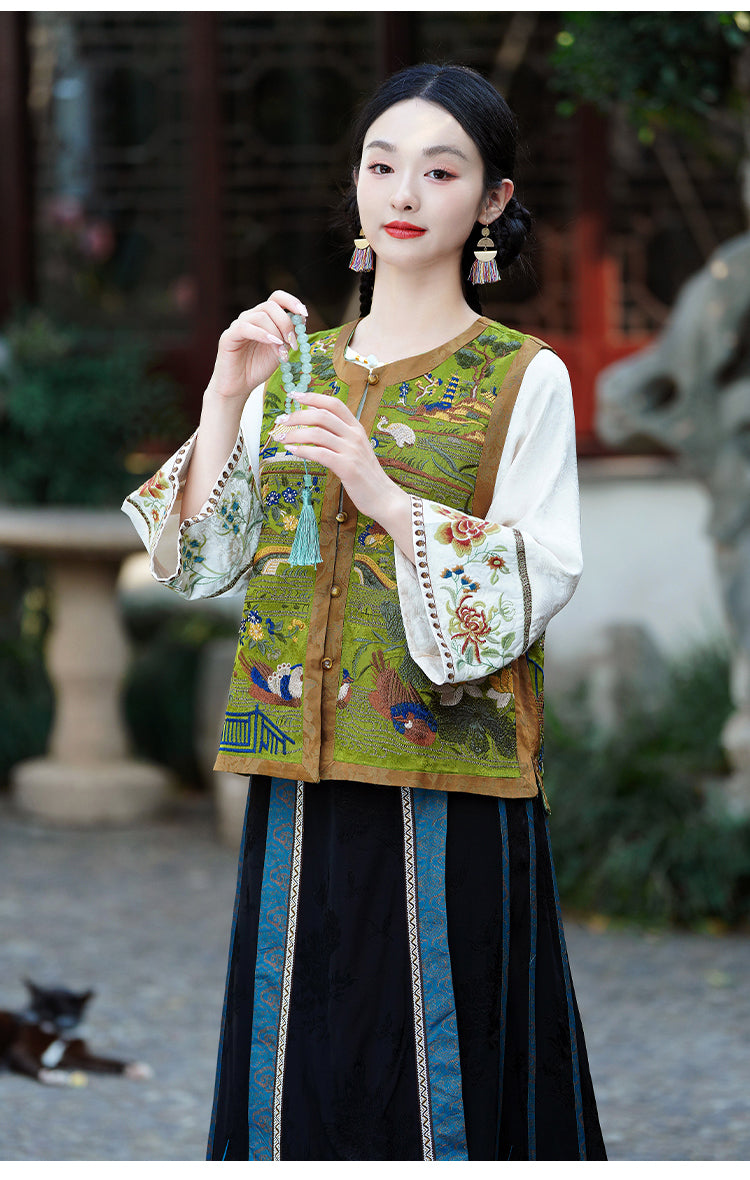 新中式重工民族风复古刺绣马甲天丝缎面背心坎肩圆领外套