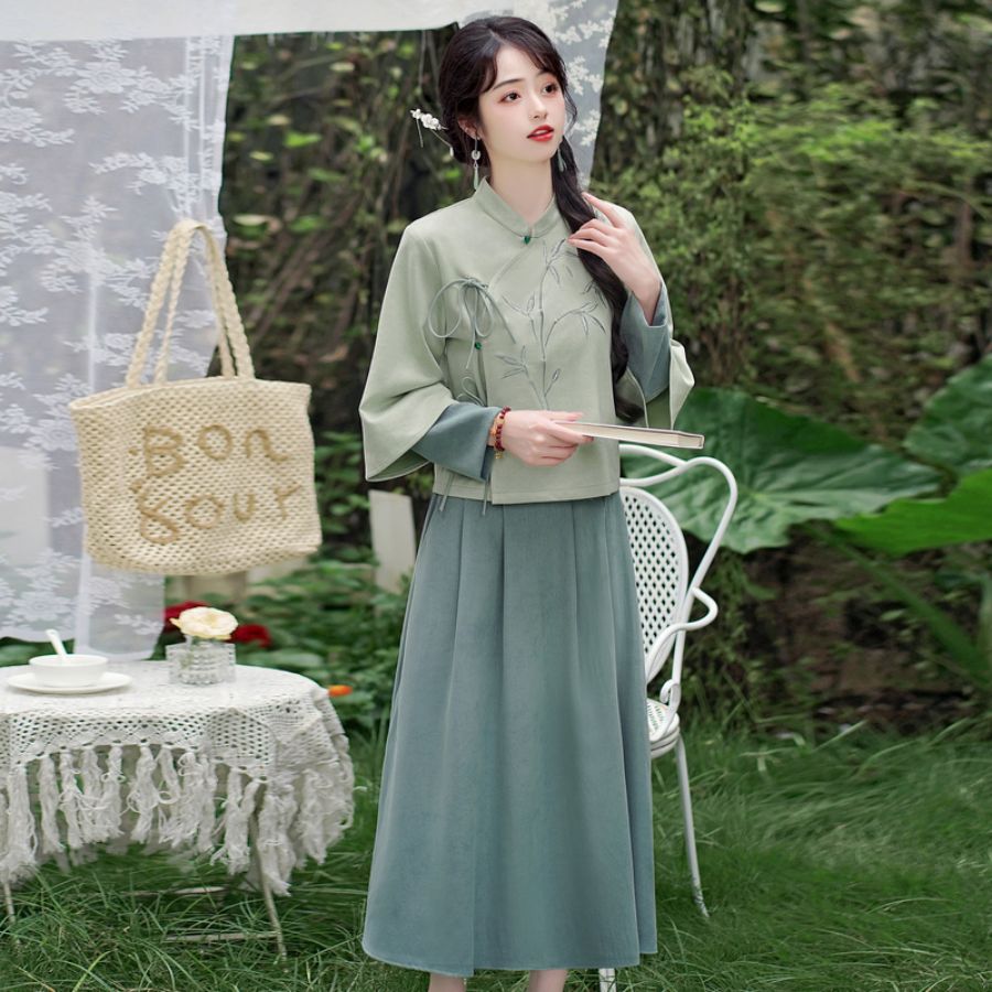 新中式国风改良旗袍鹿皮绒复古上衣半身裙两件套