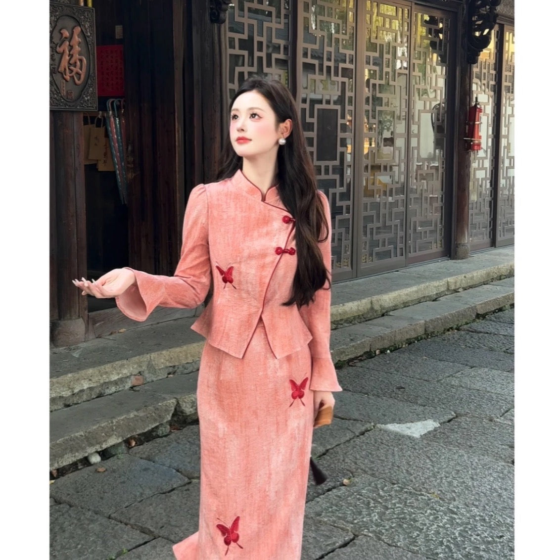 新中式国风刺绣套装撞色蝴蝶刺绣上衣半裙