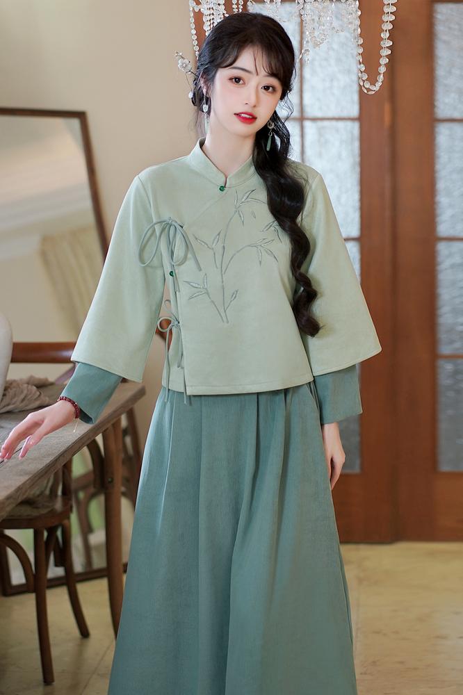 新中式国风改良旗袍鹿皮绒复古上衣半身裙两件套