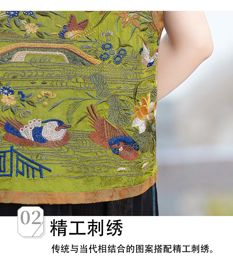 新中式重工民族风复古刺绣马甲天丝缎面背心坎肩圆领外套